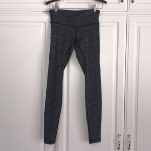 LULULEMON wunder under leggings size 4